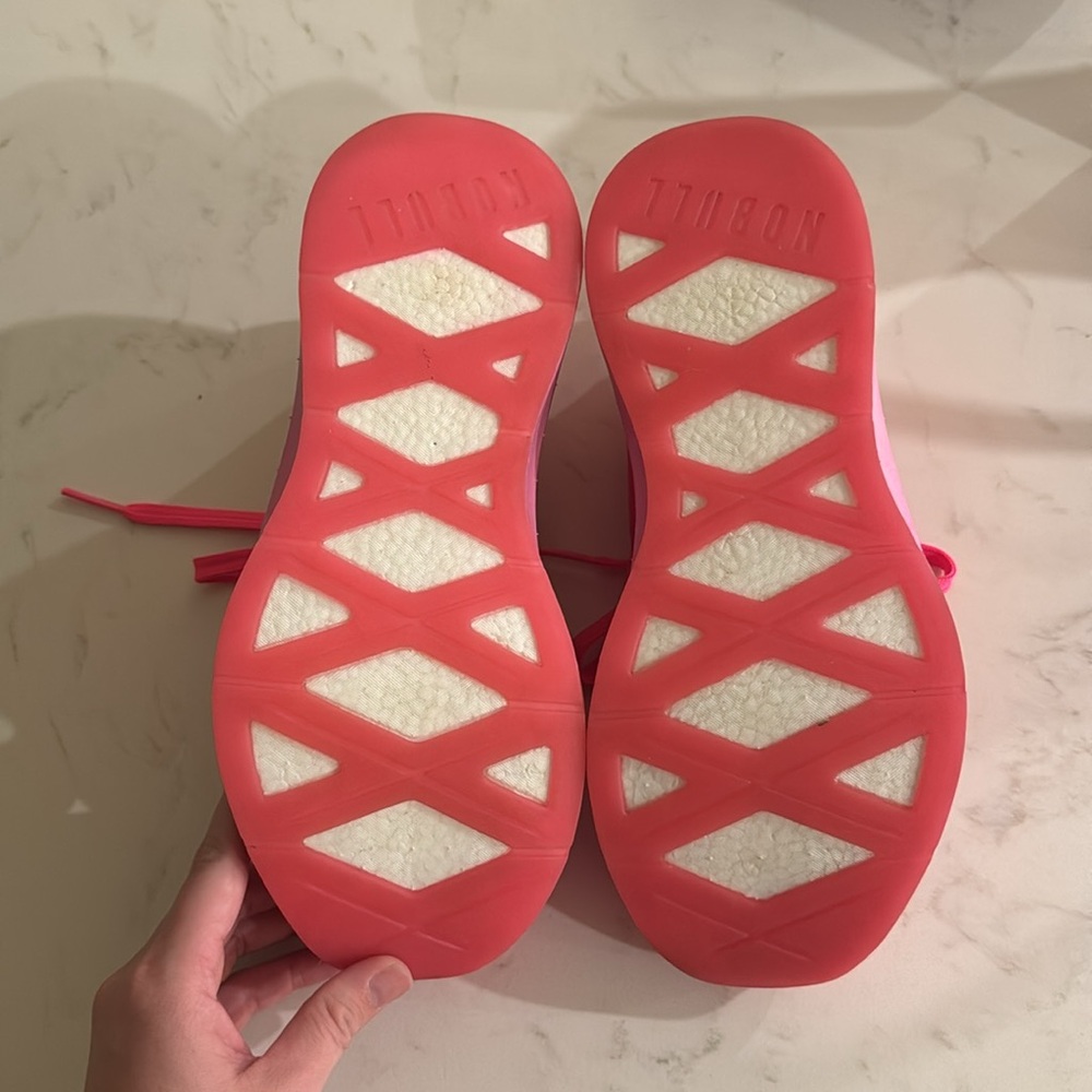 Nobull Journey Running Shoes - Picture 5 of 6